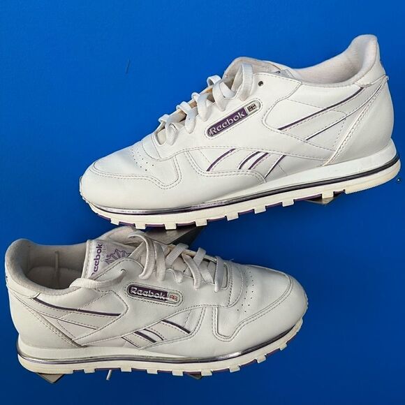 Reebok Classic Shoes RB409 Women White Purple Accent Leather Sneakers Sz 10 - Picture 1 of 6